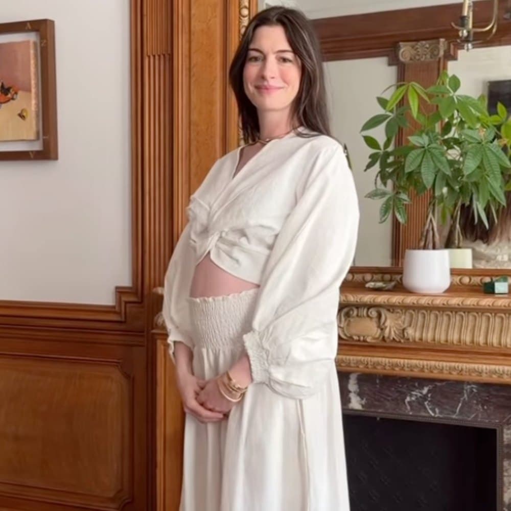 Anne Hathaway Flaunts Baby Bump After Praising Husband Adam Shulman for 'Holding It Down' at Home as They Await Baby No. 3