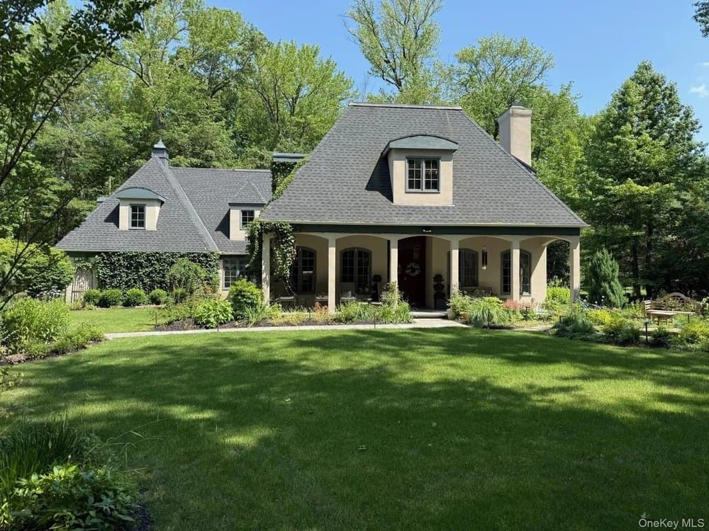 Hayden Panettiere's Childhood Home Listed for $3.6 Million Weeks After Memoir Release