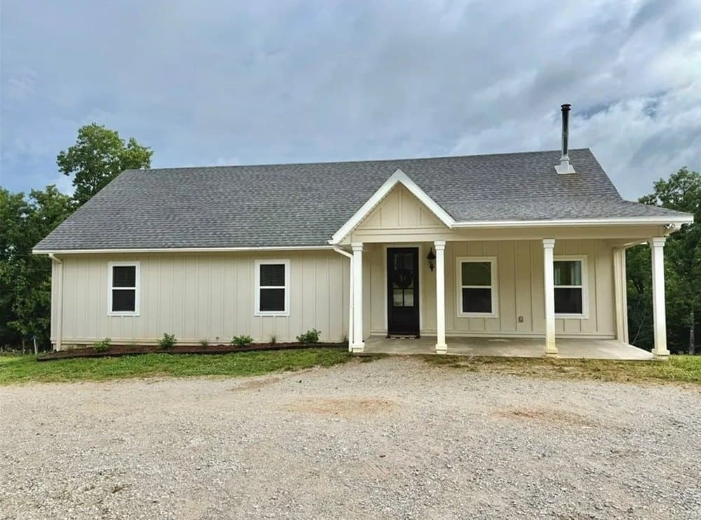 Kendra and Joseph Duggar List Arkansas Home for $408K Amid Joseph's Florida Molestation Case