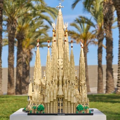LEGO Unveils Sagrada Família Set to Celebrate Gaudí Centenary — and the Internet Is Obsessed