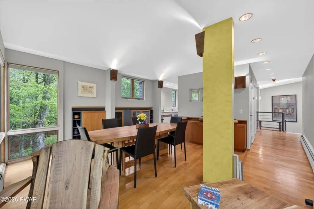 Upside Down Trapezoid House Built by Renowned Loft Architect Hits the Market in Pennsylvania for $625K